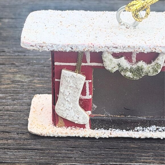 Vintage Fireplace Christmas Holiday Ornament (insert light in fire) - Picture 6 of 9